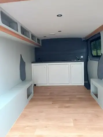 relooking de meubles à Bellevigny - image 3